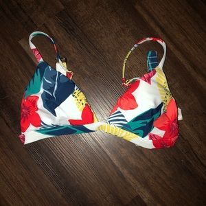 Hollister bathing suit top